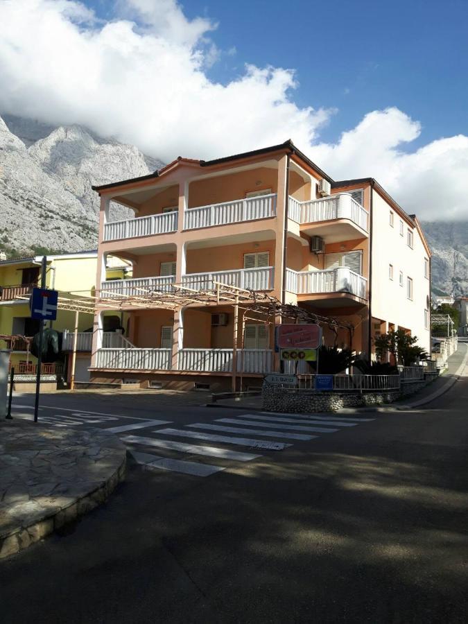 House Vida Goraleks Ξενοδοχείο Baška Voda Εξωτερικό φωτογραφία
